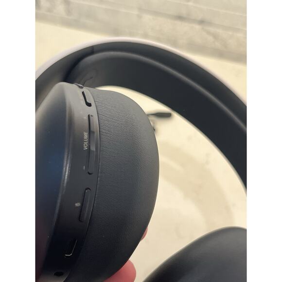 Sony Pulse 3D Over the Ear Gaming Headset - White (3005688) - No Dongle - Picture 6 of 6